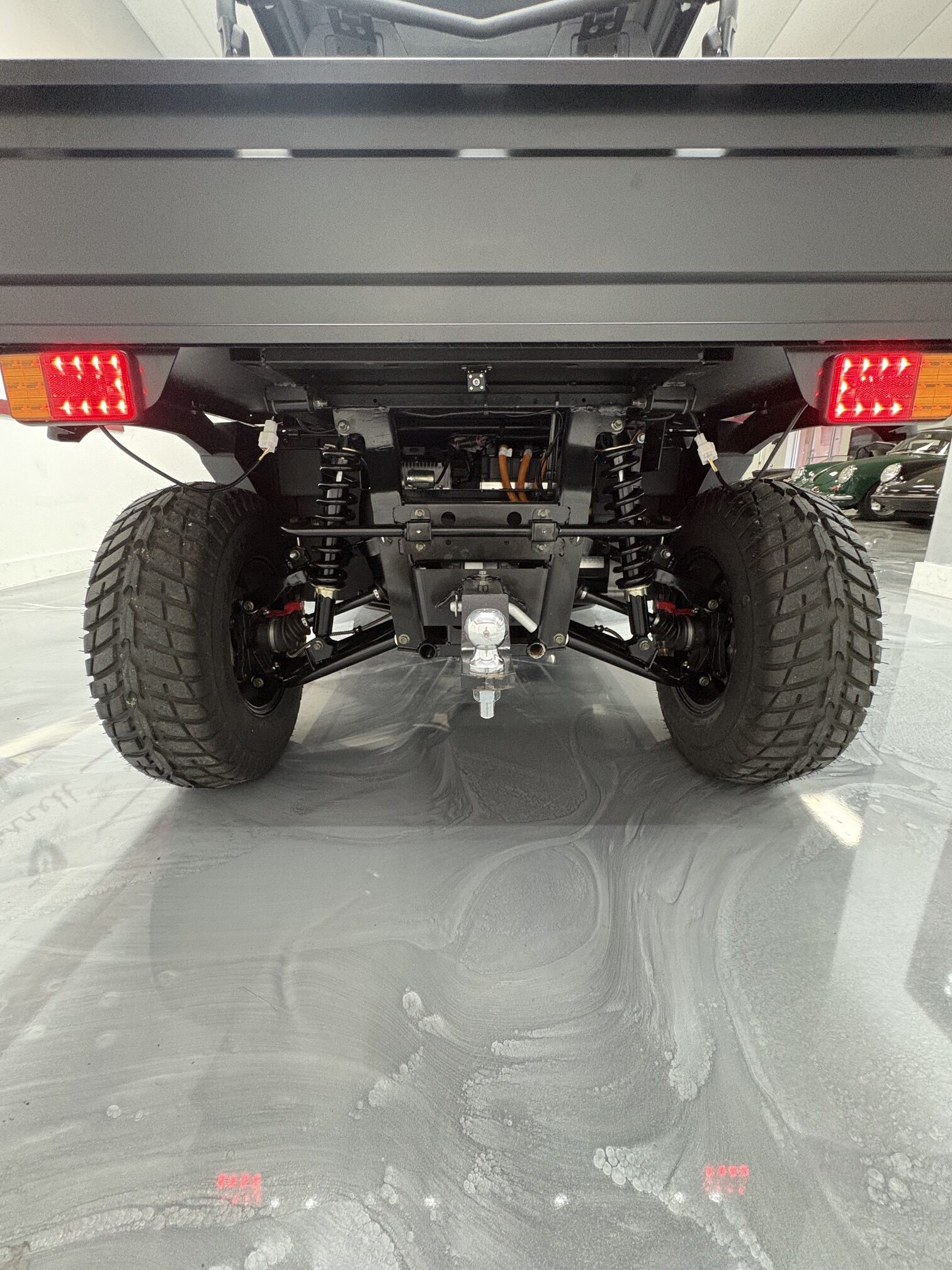 
								2026 VLCN MN1 Tradesman full									